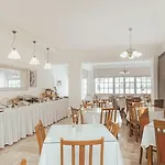 Marybill 4* Perissa (Santorini)