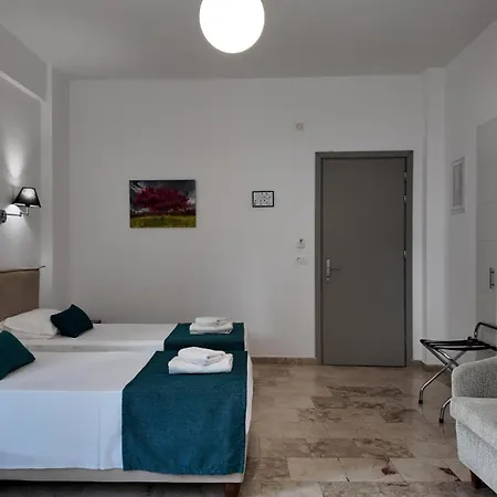 Hotel Marybill Perissa (Santorini)