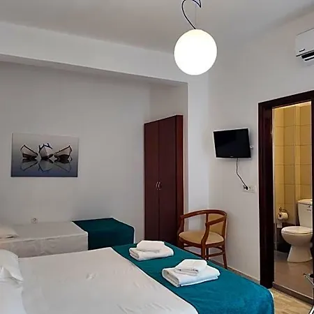Marybill 4* Perissa (Santorini)