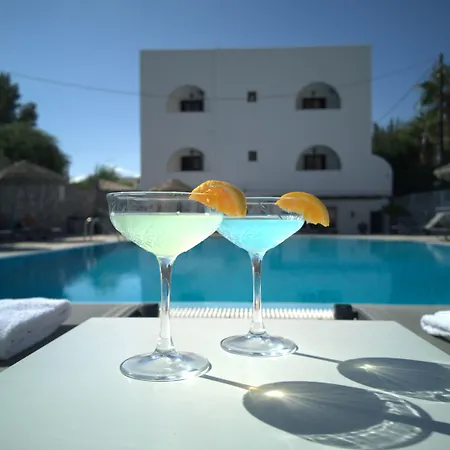Marybill Perissa (Santorini)