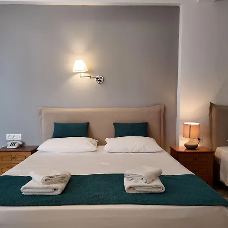 Hotel Marybill Perissa (Santorini)