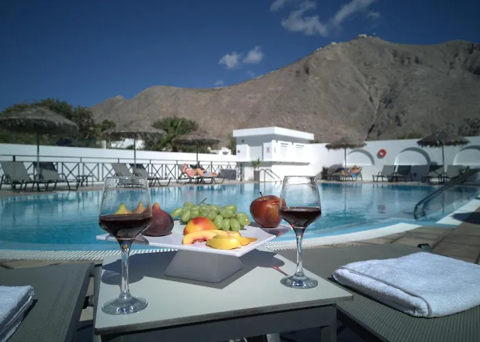 Marybill Hotel Perissa (Santorini)