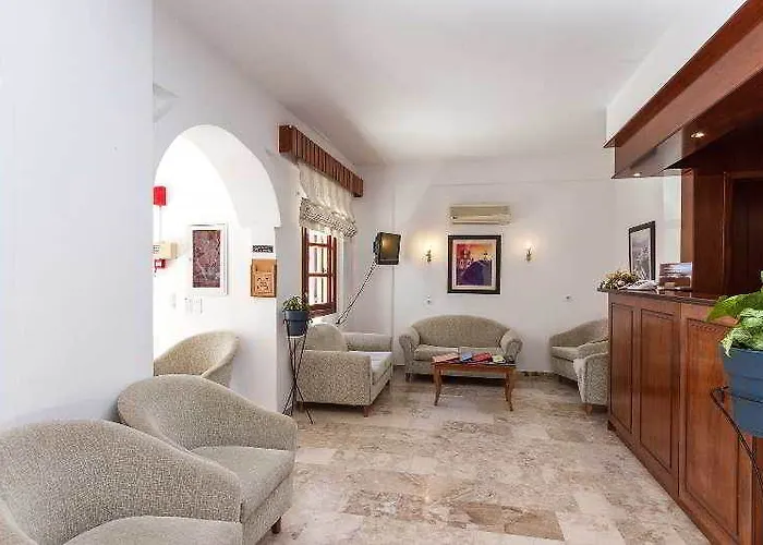 Hotel Marybill Perissa (Santorini)