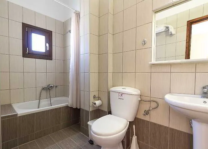 Marybill Hotel Períssa