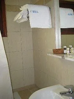 Hotel Marybill Perissa (Santorini)