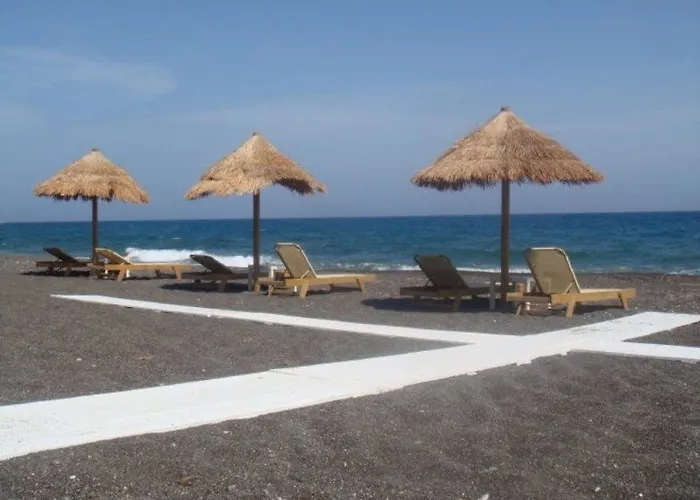 Marybill 4* Perissa (Santorini)