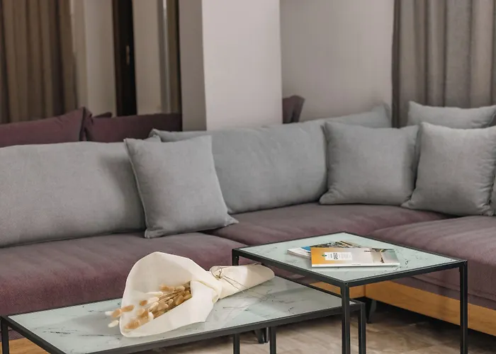 Hotel Marybill Perissa (Santorini)